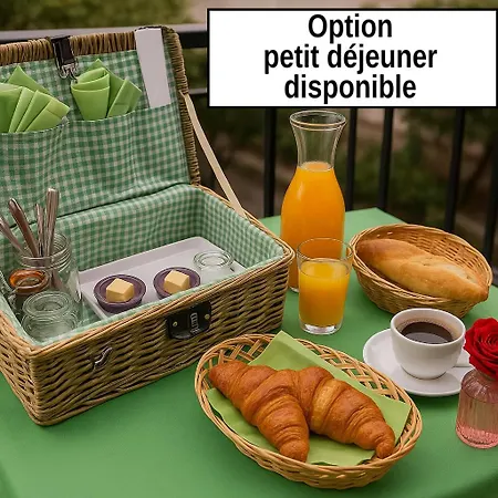 Reve D'azur De La Nartelle, Mazet 35m2, Parking, Piscine Partagee, Terrasse Bbq & Draps Inclus Sainte-Maxime
