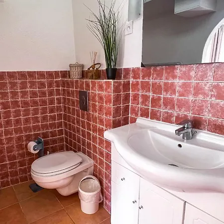 Holiday home Reve D'azur, Mazet En Bord De Mer, Parking, Piscine Partagee, Terrasse Bbq & Draps Inclus La Nartelle, 1 Salon, 1 Chambre, 1 Cuisine , 1 Sdb