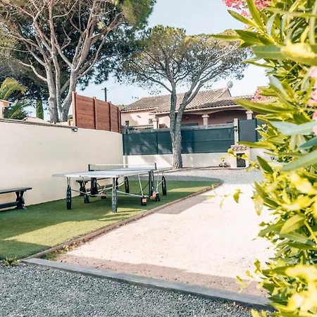 Reve D'azur, Mazet En Bord De Mer, Parking, Piscine Partagee, Terrasse Bbq & Draps Inclus La Nartelle, 1 Salon, 1 Chambre, 1 Cuisine , 1 Sdb *