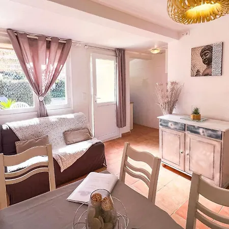 Reve D'azur, Mazet En Bord De Mer, Parking, Piscine Partagee, Terrasse Bbq & Draps Inclus La Nartelle, 1 Salon, 1 Chambre, 1 Cuisine , 1 Sdb Holiday home *