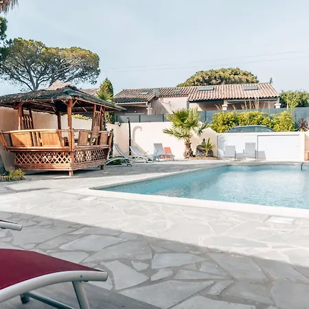 Reve D'azur, Mazet En Bord De Mer, Parking, Piscine Partagee, Terrasse Bbq & Draps Inclus La Nartelle, 1 Salon, 1 Chambre, 1 Cuisine , 1 Sdb Sainte-Maxime