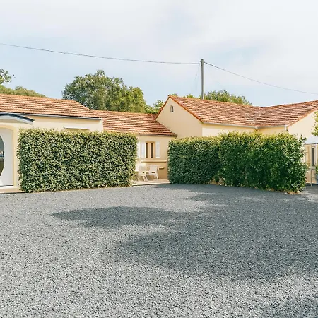 Holiday home Reve D'azur De La Nartelle, Mazet 35m2, Parking, Piscine Partagee, Terrasse Bbq & Draps Inclus *