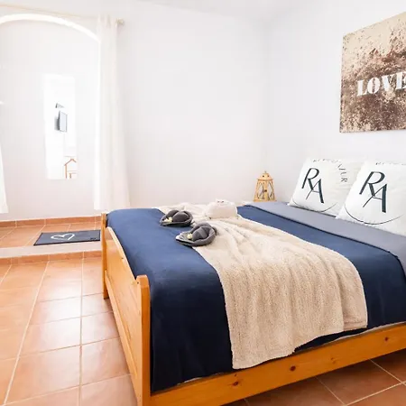 Mazet bord de mer Piscine partagée - Parking - BBQ - Draps inclus Sainte-Maxime