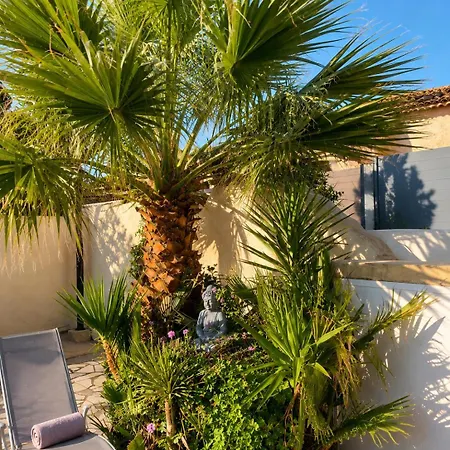 Evasion romantique - plage de la Nartelle - Arrivée 17h - 20h maximum - séjour au calme - Caution 100E Сasa de vacaciones
